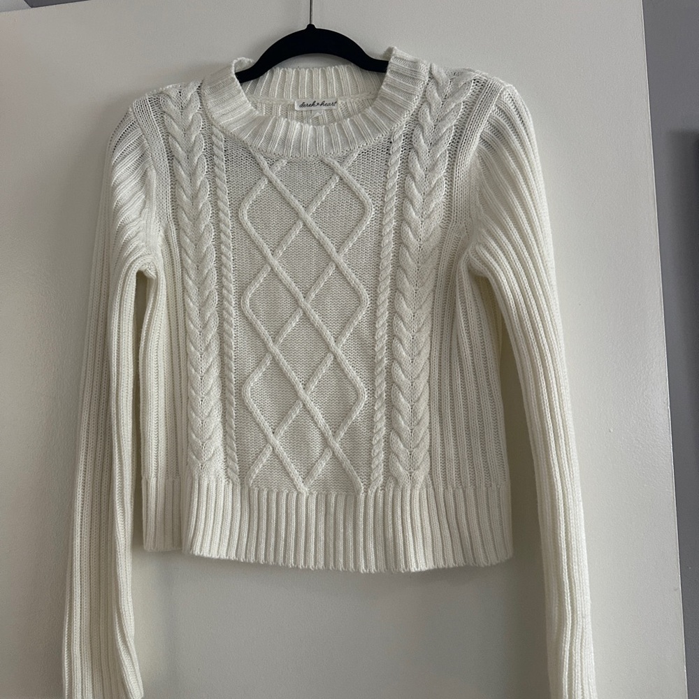 White, Derek Heart knit sweater